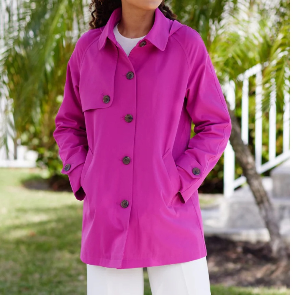 NWT Weather Proof Button Front Hooder Topper